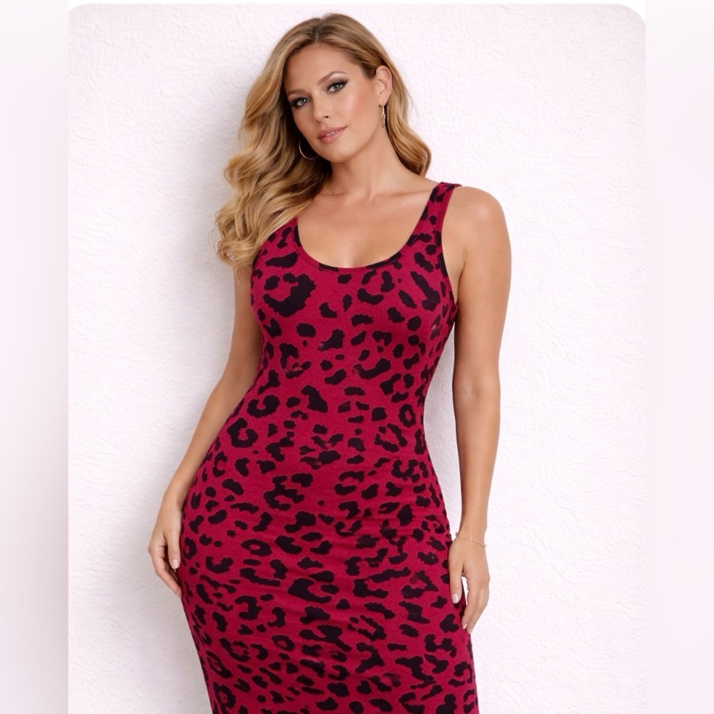 💚💚💚 pink and Black Animal Print Top